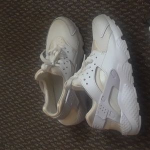 Youth sneakers